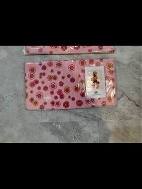 Valfre Pink Floral mini picture book